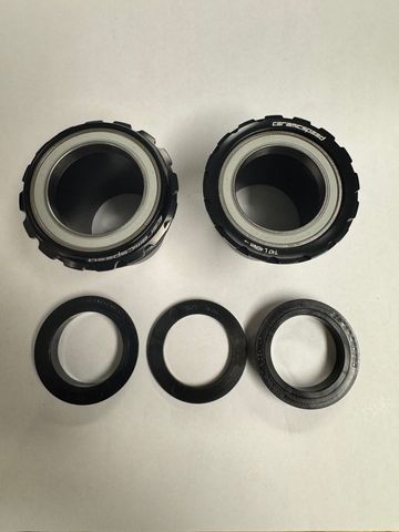 Used Ceramicspeed T47 BBRIGHT ALPHA with Spacers bike — image 4 of 4