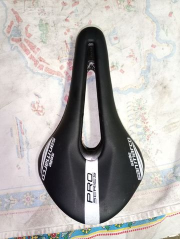 Used 2025 Sella Saddles & Seatposts