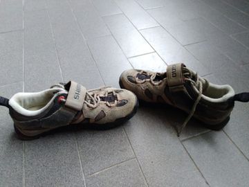 Used Shimano SH-WM40 bike — image 4 of 5