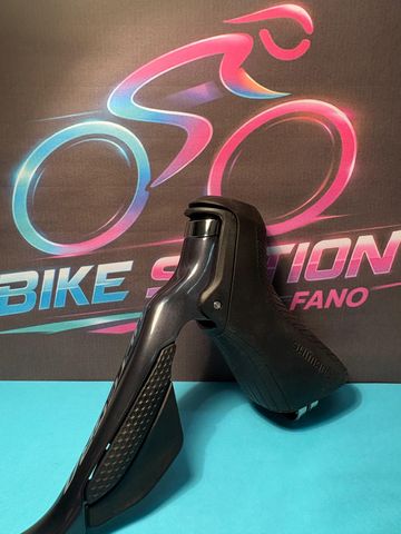 Used Shimano Ultegra Leva cambio ST-R8050-L 11v bike — image 2 of 7