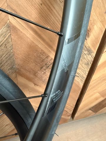 Used 2026 NEW! Racing 600 DB 2 Way Fit/Shimano Body/ + Pirelli P7 28mm tires bike — image 5 of 7