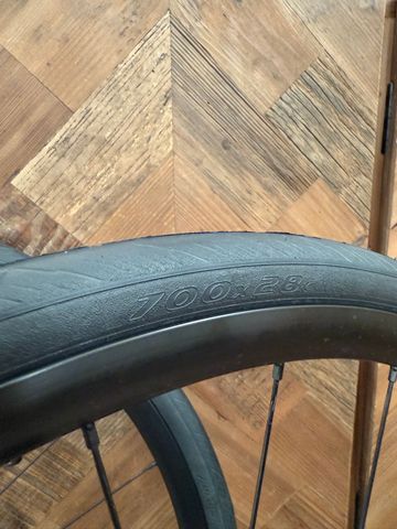 Used 2026 NEW! Racing 600 DB 2 Way Fit/Shimano Body/ + Pirelli P7 28mm tires bike — image 4 of 7