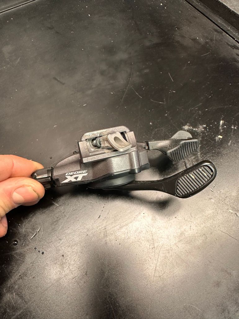 Used 2025 XT 12-speed Manettino & Rear Derailleur bike — image 6 of 7