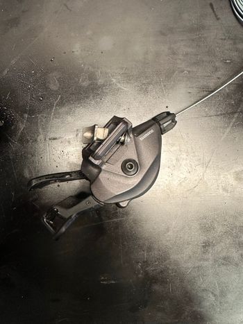 Used 2025 XT 12-speed Manettino & Rear Derailleur bike — image 5 of 7