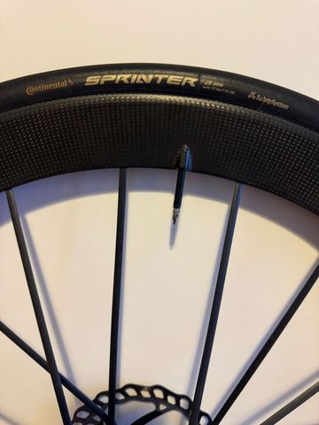 Lightweight Meilenstein Carbon 50mm Tubular Wheelset 2021 bike d'occasion — image 13 sur 19
