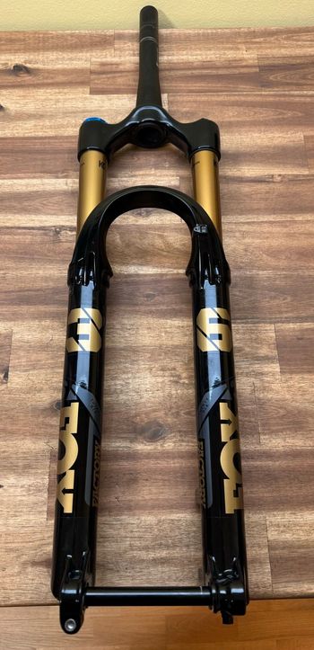 2025, 36 Factory Grip x2 Fork
