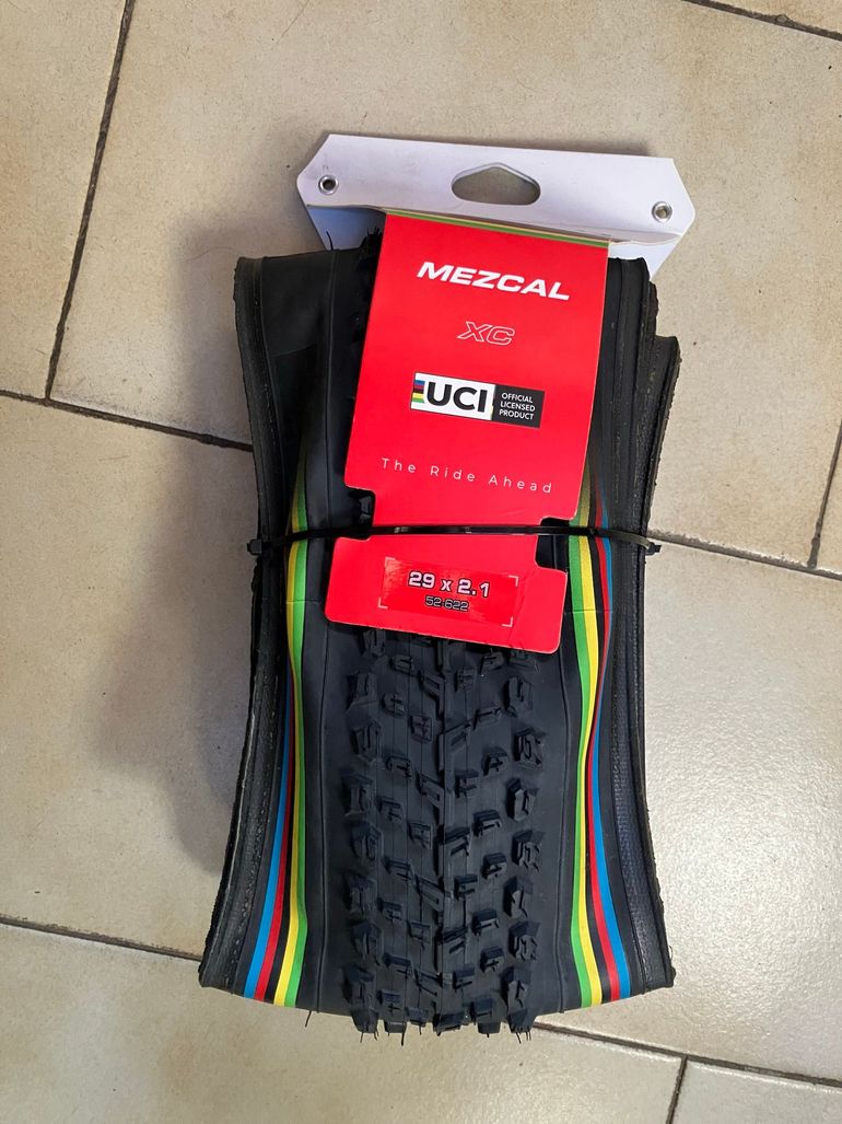 Used Vittoria Mezcal bike — image 1 of 4