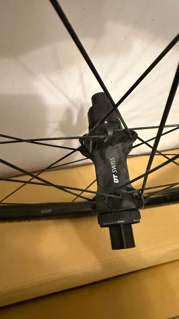 Gebrauchtes Dt Swiss GRC 1600 Carbon Spline Wheelset bike — Bild 16 von 17