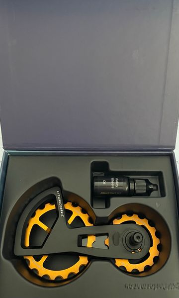 Used 2025 OSPW Pro Oversized Derailleur Cage Shimano Ultegra/Dura-Ace Black bike — image 2 of 4