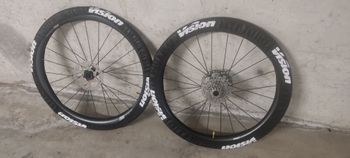 Used Vision SC 40 Disc TLR bike