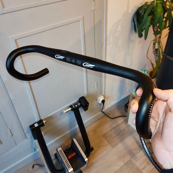 Zipp, Service Course 80 Ergo Handlebar