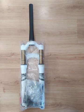 Used 2026 32 Factory Float FIT Terralogic 29" 80mm bike — image 2 of 2