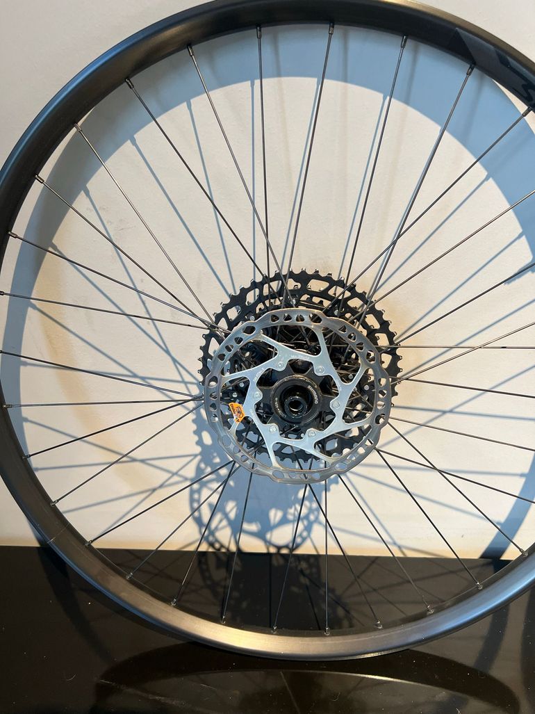 Used 2023 X30 SE bike — image 6 of 8