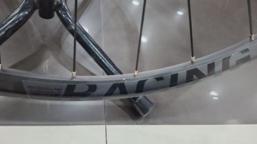 Gebrauchtes Fulcrum Racing 77 Center-lock 2026 bike — Bild 3 von 9