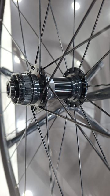 Gebrauchtes Fulcrum Racing 77 Center-lock 2026 bike — Bild 6 von 9