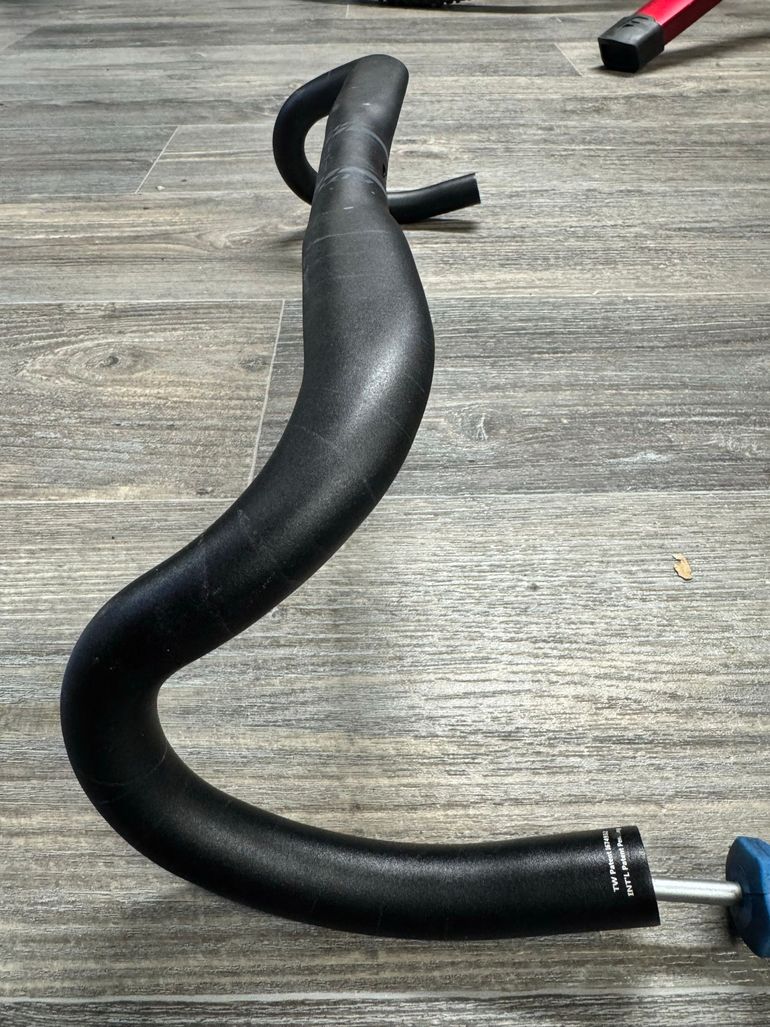Used 2024 Venture Max Lenker Gravel bike — image 2 of 4