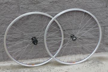Used Shimano Deore LX 26" 7v 36h Retro Wheels bike — image 2 of 12