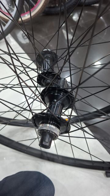 Used Wtb Par de Rodas Mtb 29 Shimano Center-lock 2026 bike — image 9 of 10