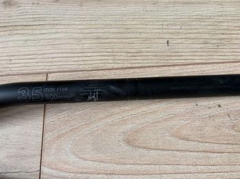 Used Santa Cruz AM 35 Carbon Handlebar 35mm x 800mm bike — image 3 of 4