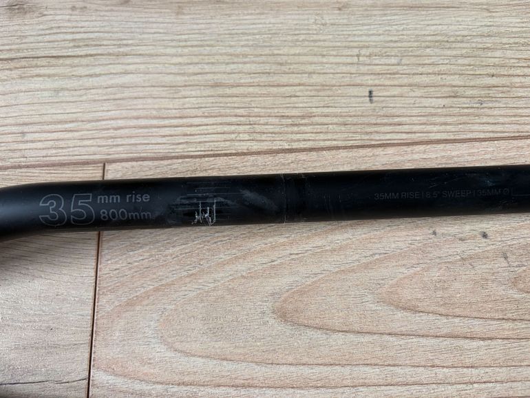 Used Santa Cruz AM 35 Carbon Handlebar 35mm x 800mm bike — image 3 of 4