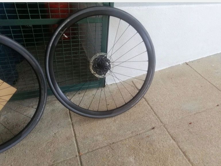 Used Syncros RP 2.0 Disc Wheelset 2022 bike — image 2 of 5