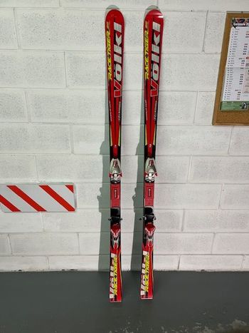 Used Volkl Racetigher World Cup GS Racing Length. 1800 mm 2006 bike