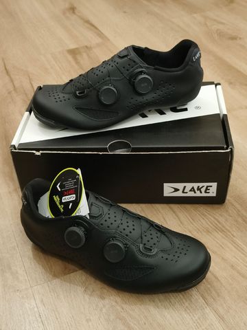 2025 CX239 Carbon Cycling Shoes usato