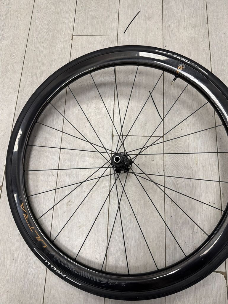 Used 2025 Hyperon Wheelset bike — image 2 of 4