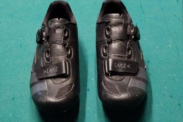 Used 2022 Clipless Shoes Nr.40 bike — image 2 of 8