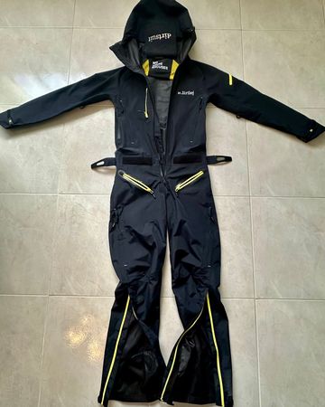 Used dirtlej Dirtsuit core edition V6.0 - Mud Suit 2025 Cycling Clothing