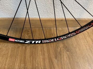 Used Tune KillHill ClimbHill Laufradsatz bike — image 2 of 9