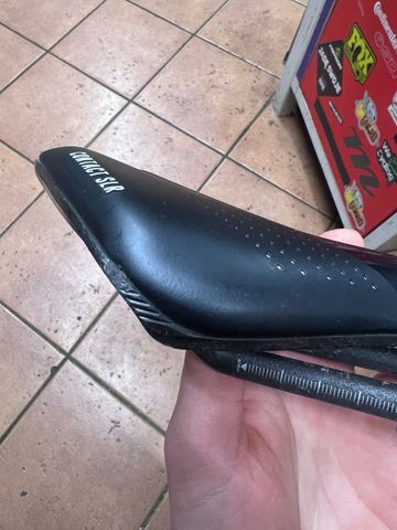Used Giant Contact SLR saddle bike — image 4 of 4