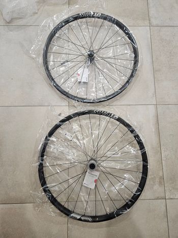 Gebrauchtes Dt Swiss HXC 1501 LS 30 29" microspline 2024 Wheels
