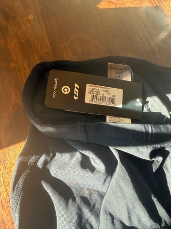 Used Louis Garneau Optimum 2 Shorts bike — image 4 of 4