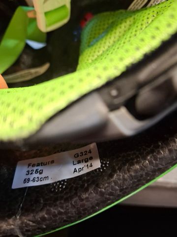 Used Giro Feature bike — image 4 of 5
