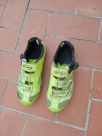 Used 2022 Zapatillas BTT bike — image 3 of 4