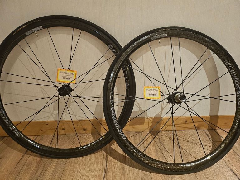 Used 2025 WS 32 Wheelset bike — image 1 of 3