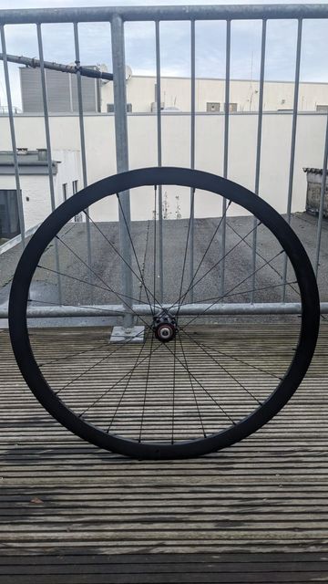 Used Fulcrum Racing 400 DB Wheelset 2024 bike — image 2 of 13
