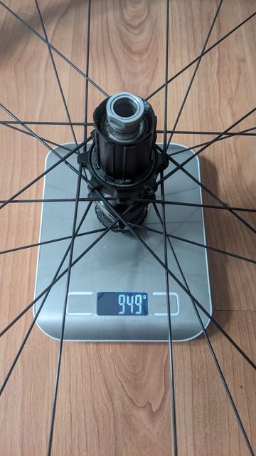 Used Fulcrum Racing 400 DB Wheelset 2024 bike — image 11 of 13