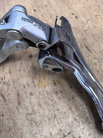 Used Shimano Deore XT FD-M751 Front Derailleur bike — image 3 of 3