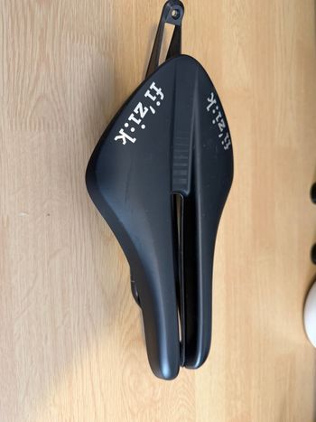 Used Fizik Transiro Aeris Long Distance Saddle R1 bike