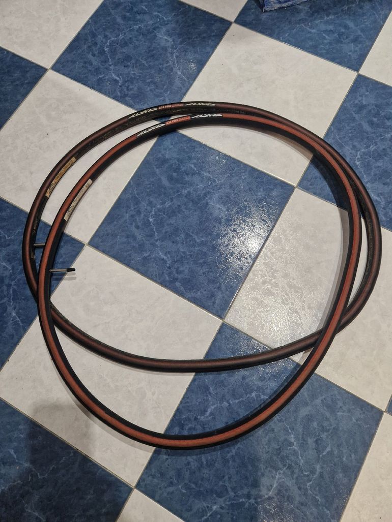 Used 2018 Tubulares carretera bike — image 2 of 5