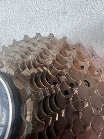 Used Shimano CS-R7000 11s bike — image 3 of 4