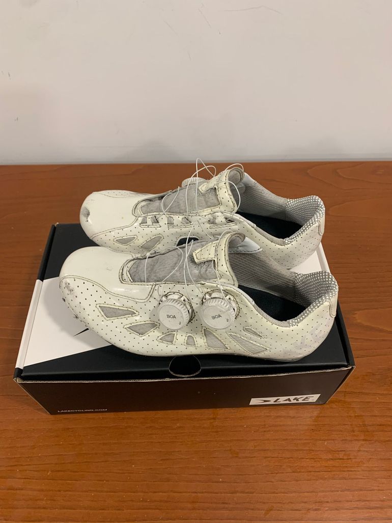 Used 2024 Cycling Shoes bike — image 2 of 5