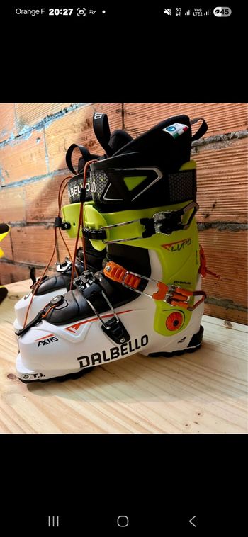 Used Dalbello Lupo AX115 bike — image 4 of 9