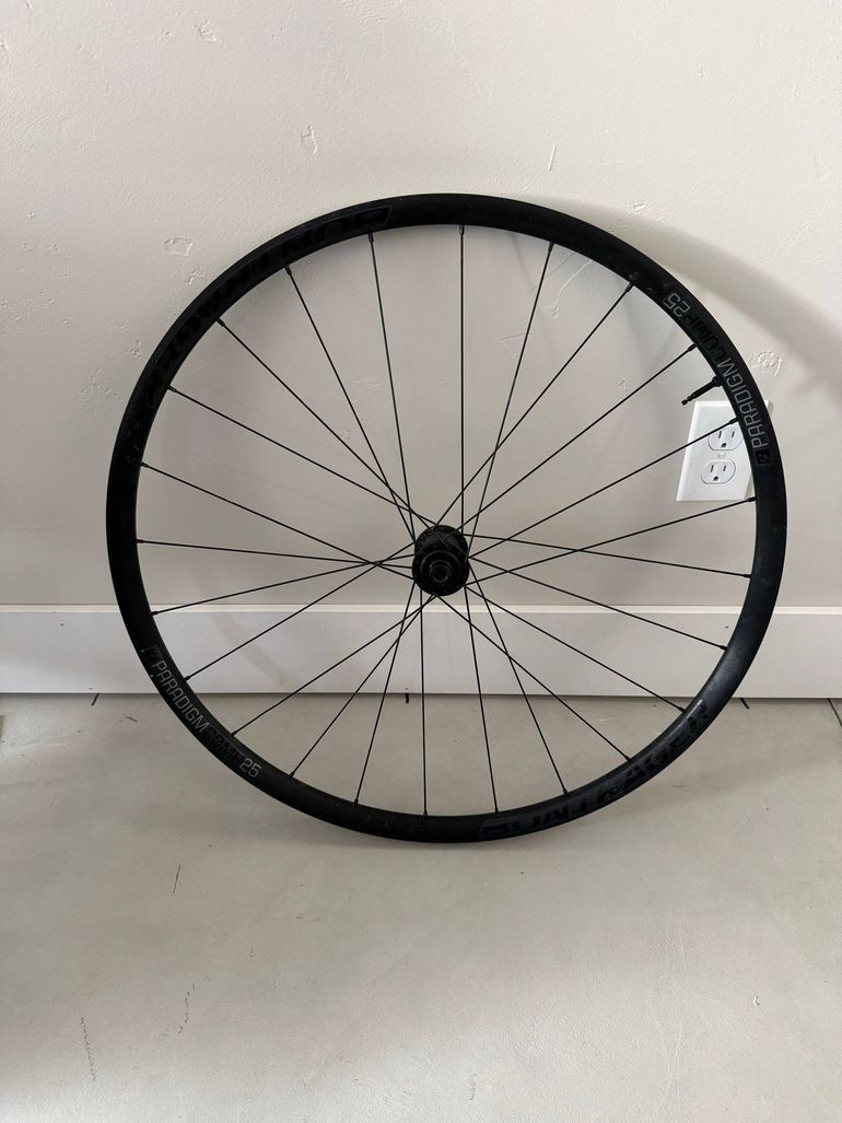 Used 2025 Paradigm Comp 25 TLR Disc Road Wheel bike — image 3 of 3