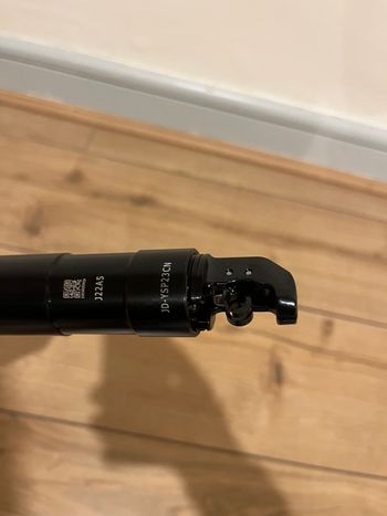 Brugt Syncros Duncan Dropper Post 2.5 31.6mm 150mm 2022 bike — billede 4 af 5