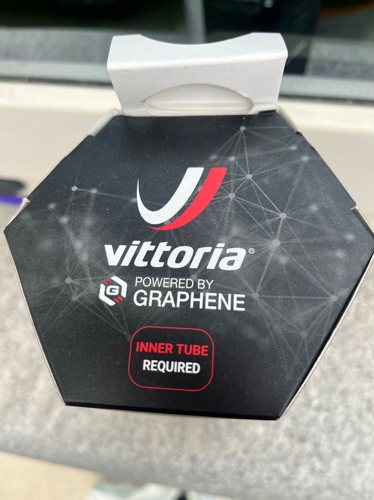 Used 2026 graphene 2.0 bike — image 2 of 6