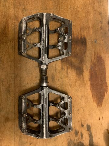 Käytetty Syncros Pedali Drivetrain & Pedals