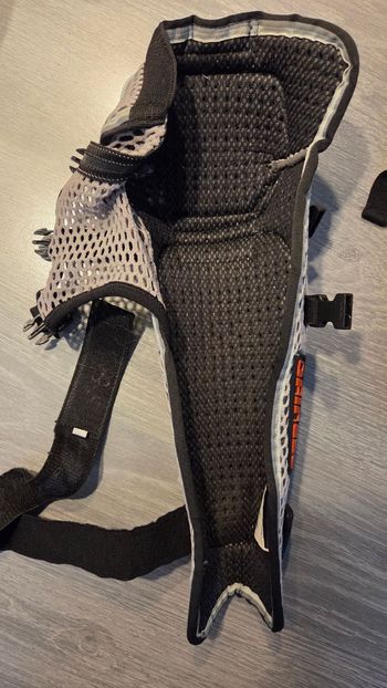 Used Dainese Pro Air Knee and Shin Guards bike — image 3 of 3